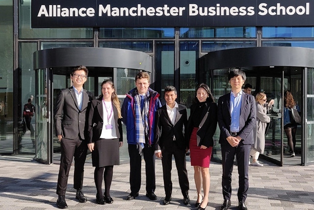 Students from Alliance Manchester Business School have joined forces with Rochdale Stronger Together to deliver a not-for-profit consultancy project