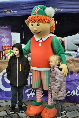 Middleton Christmas lights switch on