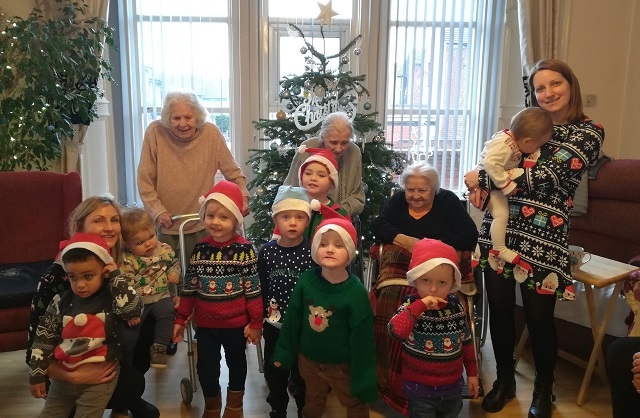 Mandi's childminding and Patricia's childminding Christmas visit to Stamford House