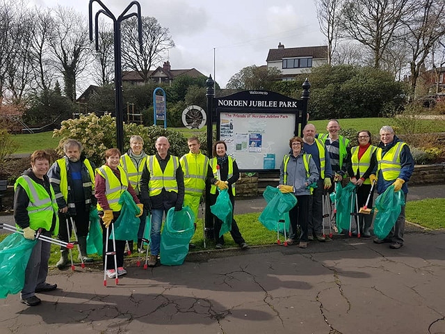 Volunteers for the 2019 Great British Spring Clean in Norden