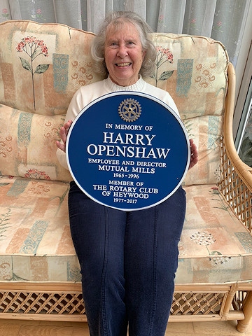 Valery Openshaw with the plaque in memory of her late husband, Harry