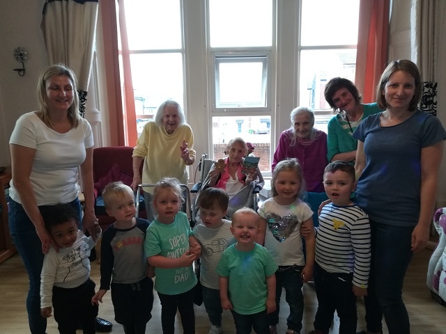 Children from Mandi's Childminding and Patricia's Childminding at Stamford House for the friendship morning