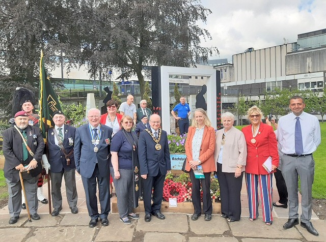 Mayor Billy Sheerin attended the WW1 Pop Up Garden Dedication Service in Rochdale Memorial Gardens