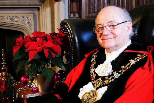 Mayor of Rochdale, Councillor Billy Sheerin will host the virtual event from the mayor’s parlour at the town hall