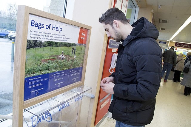 £3,000 has been awarded to local groups from Tesco's Bags of Help Covid-19 Community Fund 