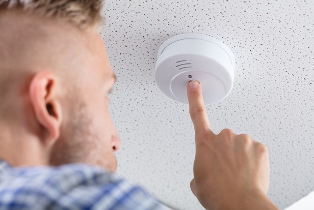 Half of fatal house fires are in homes with no working smoke alarms