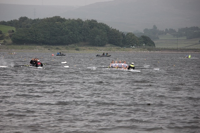 Harsh conditions on Hollingworth Lake