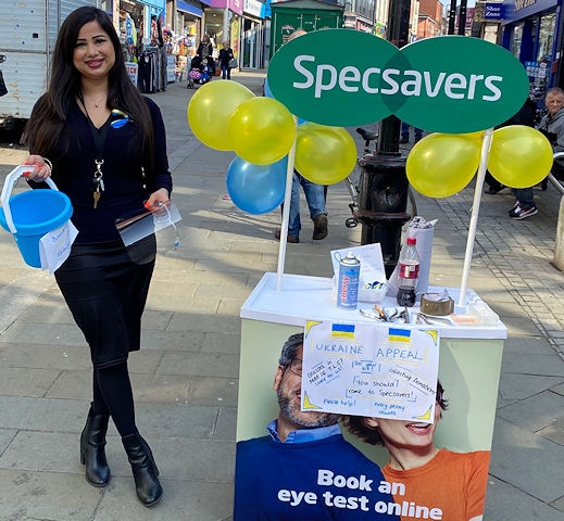 The Specsavers store on Yorkshire Street has raised over £1,350 in response to the Disasters Emergency Committee’s appeal to help the millions of Ukrainians fleeing the conflict