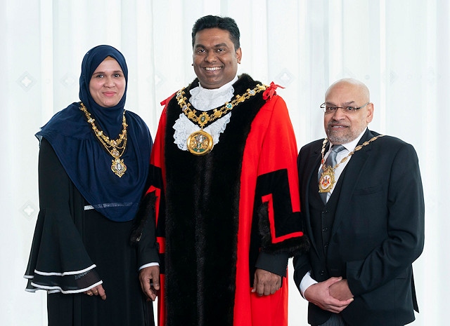 The new mayor and mayoress with consort Sultan Ali