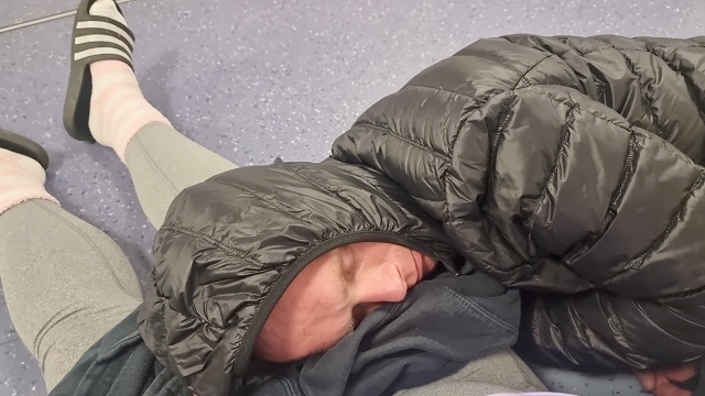 Dave Moth, 30, from Middleton spent a night on a ‘rock hard’ floor at Royal Oldham Hospital, with staff offering no indication of when he would be seen