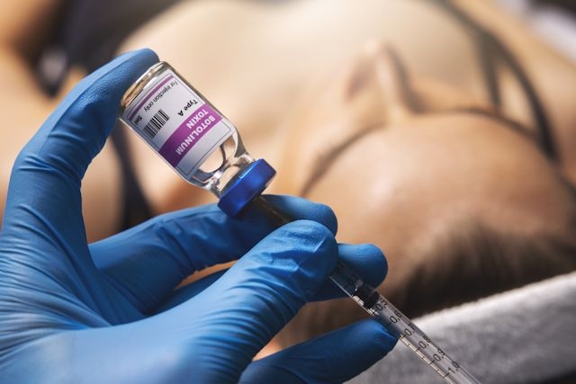 An estimated 900,000 Botox injections are carried out in the UK each year