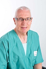 Dr Chris Brookes