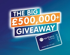 Customers renewing their Northern Smart season ticket can enter monthly prize draws to win back its cash value