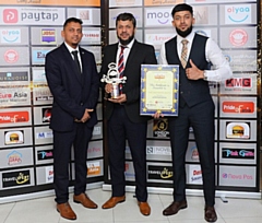 The Milnrow Balti team celebrate a double win at the Euro Asia Curry Awards 2021
